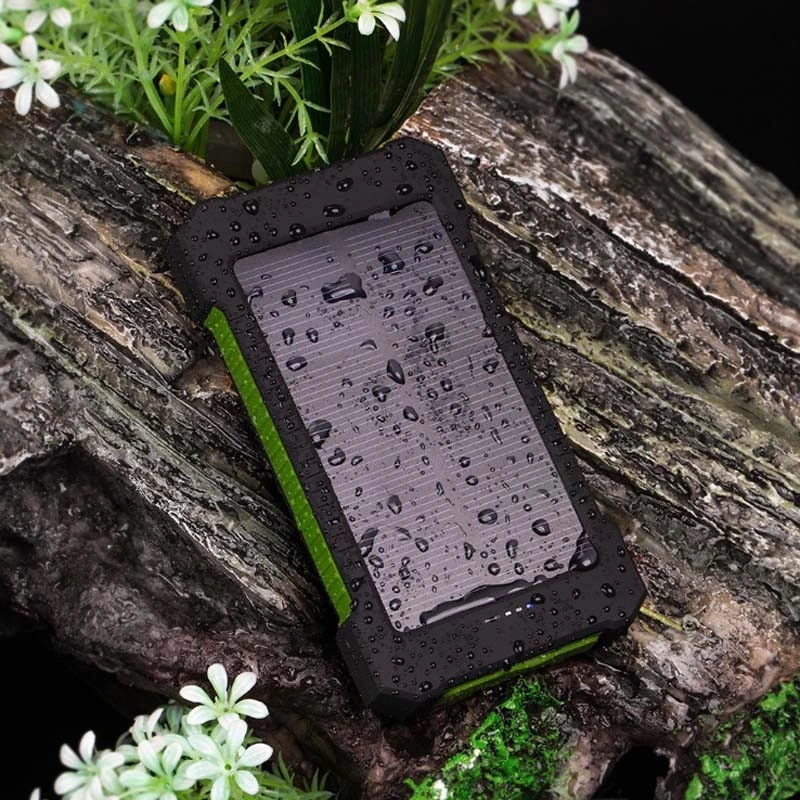 Factory Wholesale Portable Wireless Solar Power Bank 10000mAh 20000mAh Waterproof Camping Hiking Phone Charger Outdoor Waterproof Solar Power Bank